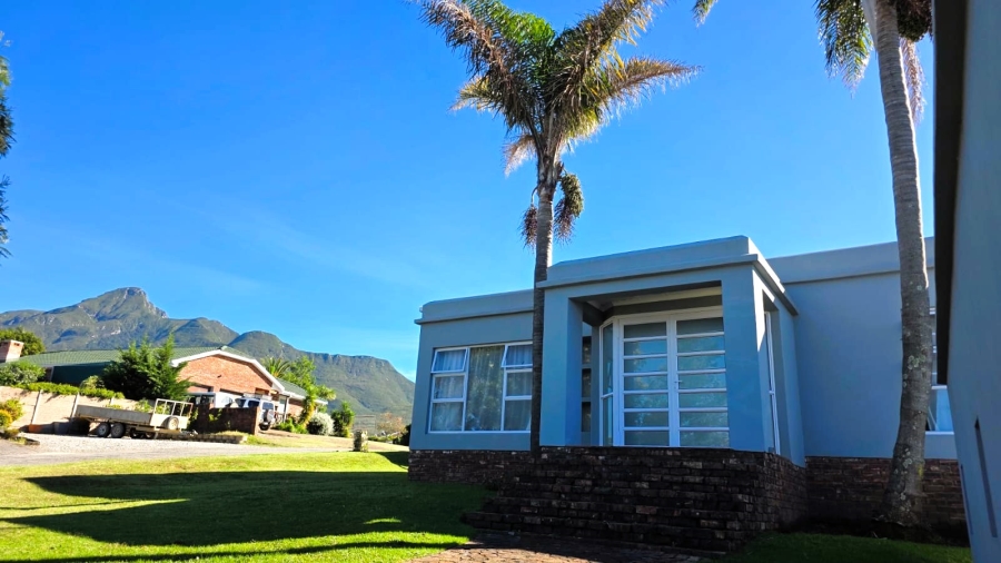 3 Bedroom Property for Sale in Denneoord Western Cape